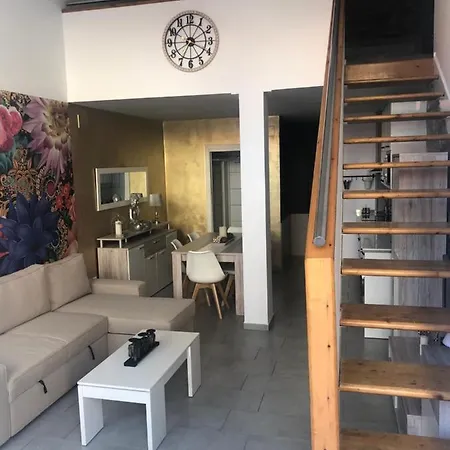 Can Macias Apartment